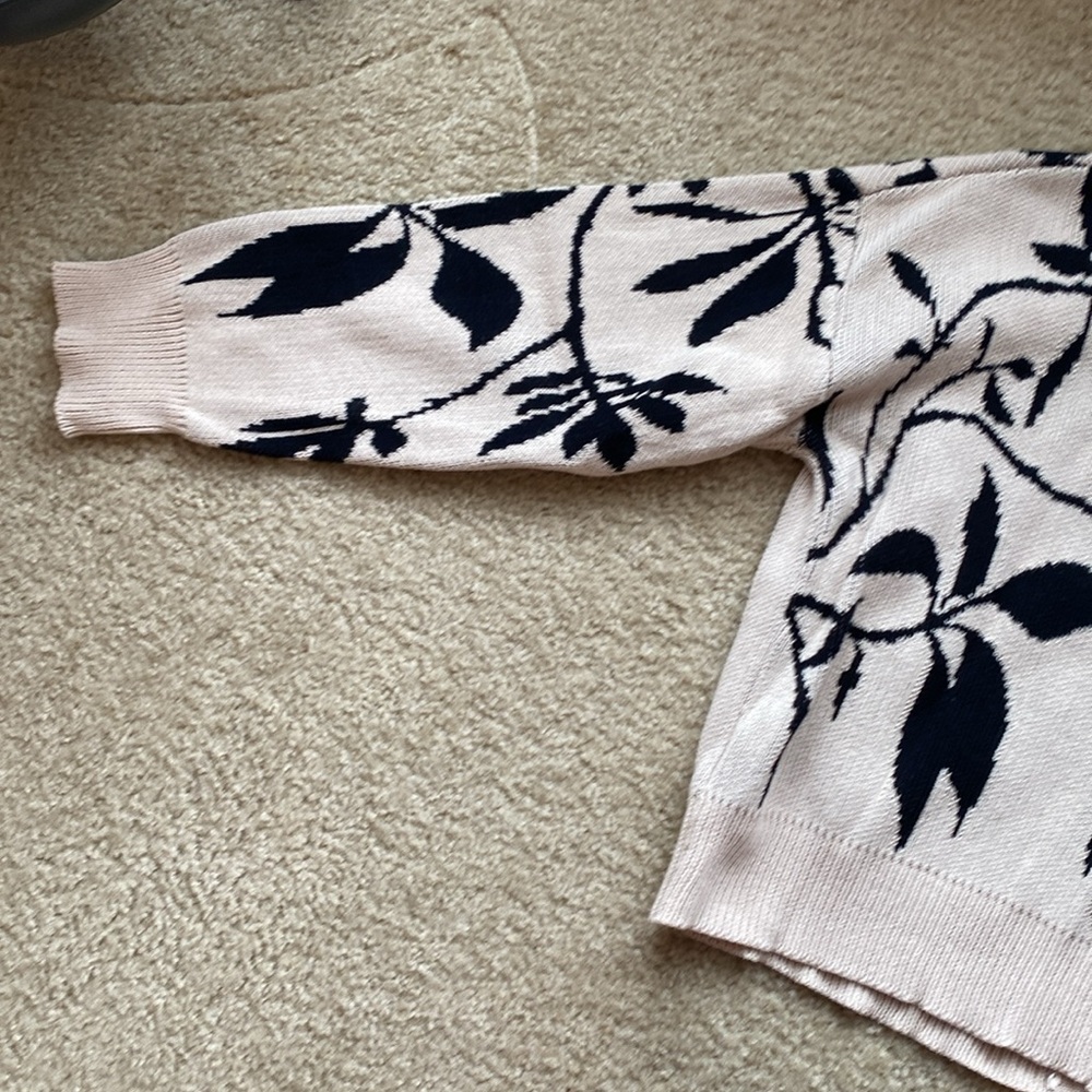 Cardigan Sweater Cropped, Split Pattern, Size Med… - image 7